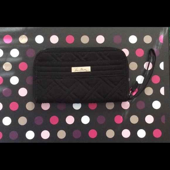 Vera Bradley Handbags - Black Vera Bradley Wallet